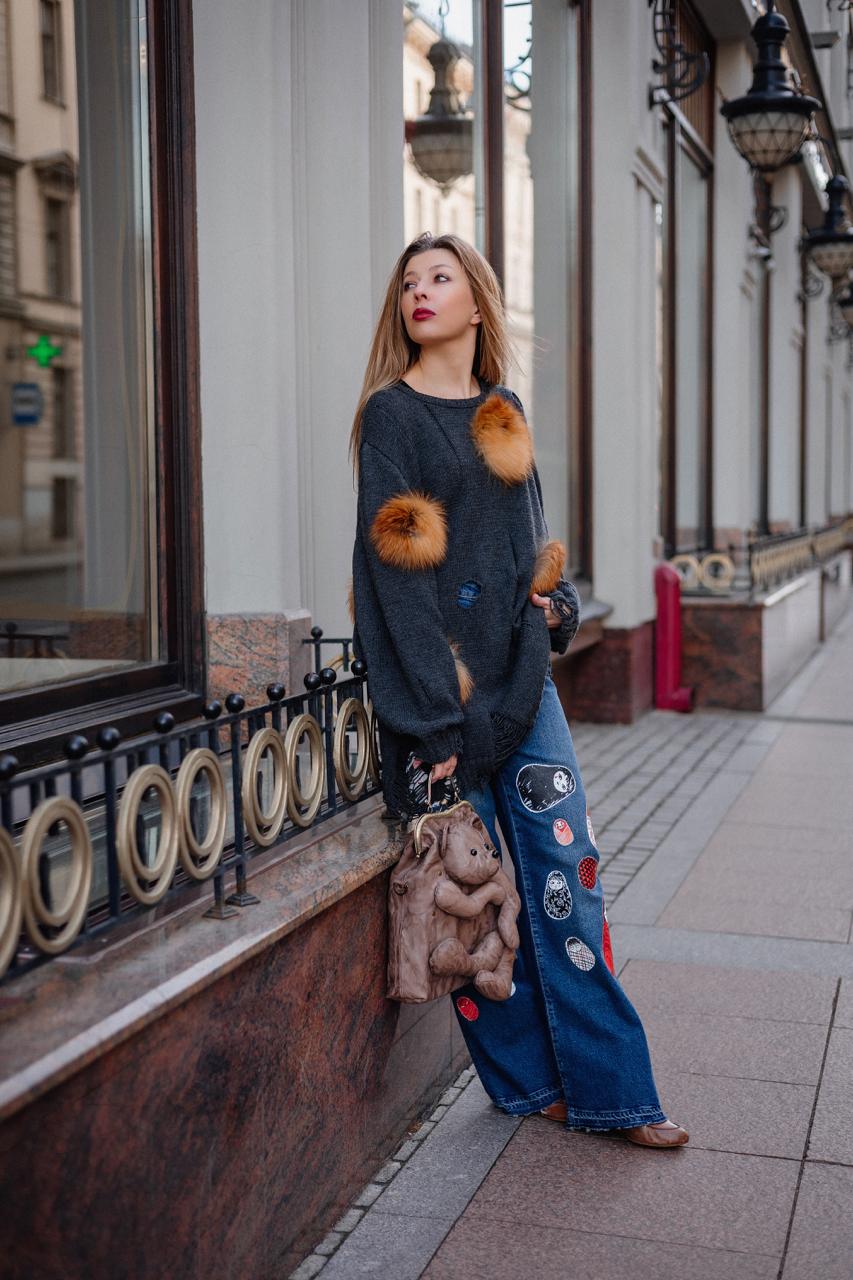 Oversized Wool Cardigan with Fox Fur